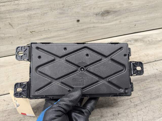 12-20 OEM BMW F22 F30 F82 REM Rear Body Control Unit Electronic Module BCM Box
