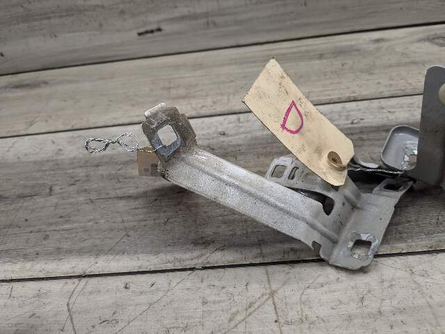14-20 OEM BMW F22 F23 228 M240 Front Left Driver Fender Wing Holder Brackets SET