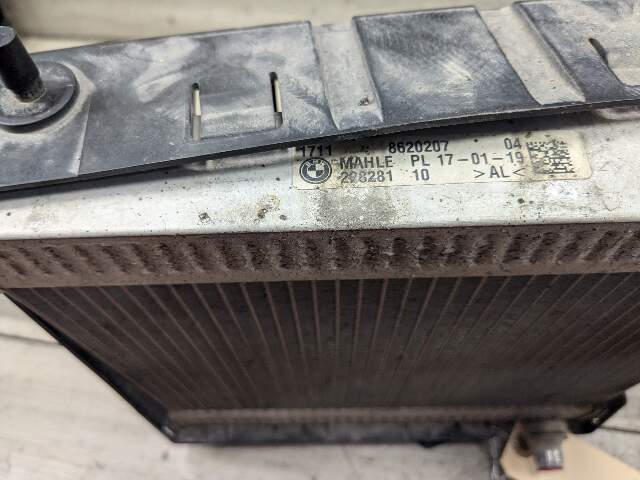 18-24 OEM BMW G12 G14 G16 G30 F90 F93 M5 M8 Second Auxiliary Coolant Radiator