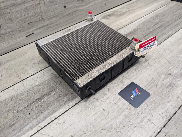 18-24 OEM BMW G12 G14 G16 G30 F90 F93 M5 M8 Second Auxiliary Coolant Radiator