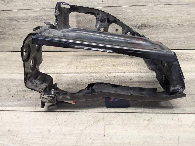 16-24 OEM BMW G12 G30 F90 M5 Right Bumper Radiator Support Crash Reinforcement