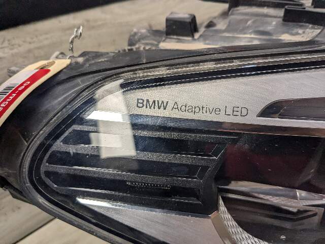 17-20 OEM BMW F90 G30 M550 Passenger Right ICON Adaptive LED Headlight COMPLETE