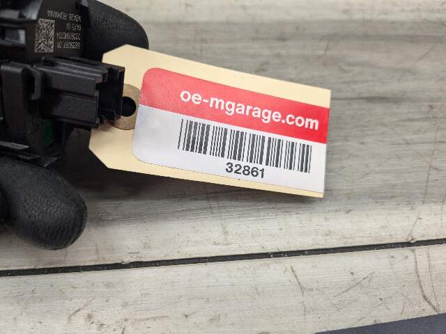 17-23 OEM BMW G30 G32 530 540 M550 Engine Start Stop Button Push Dash Switch