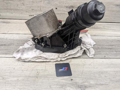 16-21 OEM F22 F23 F30 F32 F33 F36 G30 M240 330 430 540 B58 Oil Filter Housing