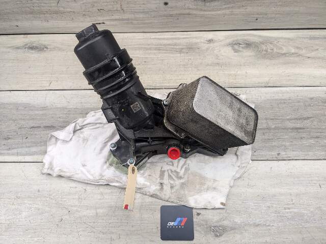 16-21 OEM F22 F23 F30 F32 F33 F36 G30 M240 330 430 540 B58 Oil Filter Housing