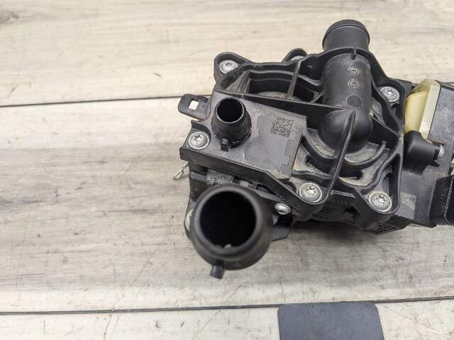 NOTE* 16-21 OEM BMW F23 F30 F32 G12 G30 Engine B58 Heat Thermostat Module