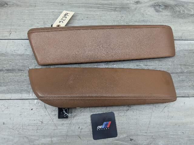 17-23 OEM BMW G30 530 540 M550 Retractable Armrest Tray Console Leather Brown