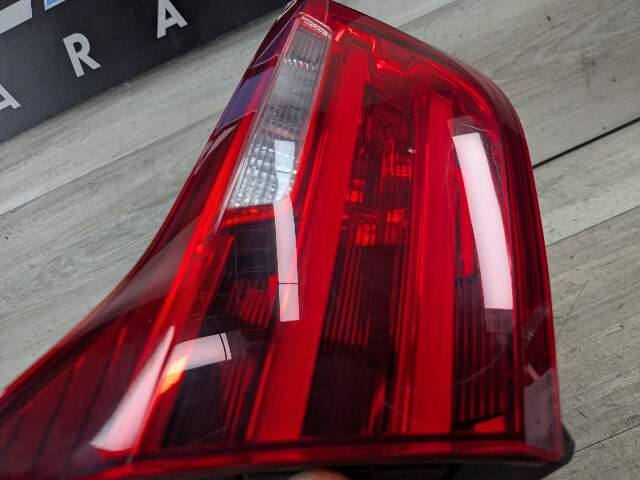 15-17 OEM BMW F82 Coupe M4 Rear Left Driver Side Inner Tail Light Pre-LCI