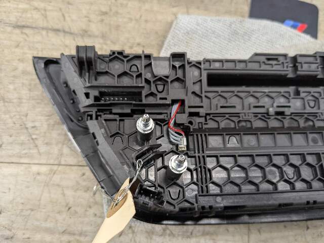 17-20 OEM BMW F90 G30 530 540 M550 AC Climate Control Panel Radio Media Buttons