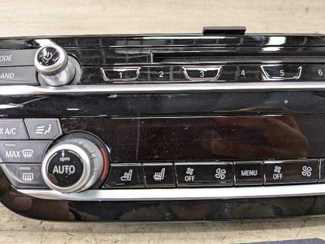 17-20 OEM BMW F90 G30 530 540 M550 AC Climate Control Panel Radio Media Buttons