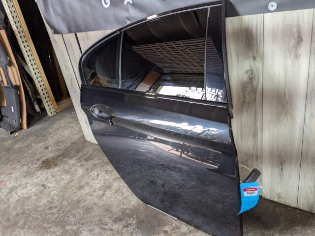 *17-23 OEM BMW F90 G30 530 540 550 M5 Rear Right Passenger Side Door Shell Panel