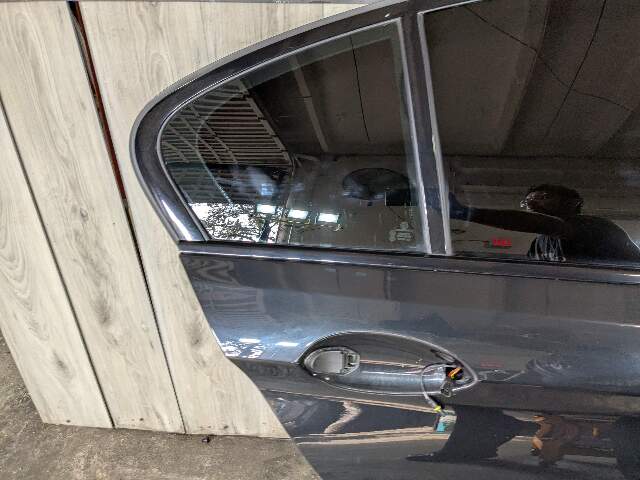 *17-23 OEM BMW F90 G30 530 540 550 M5 Rear Right Passenger Side Door Shell Panel