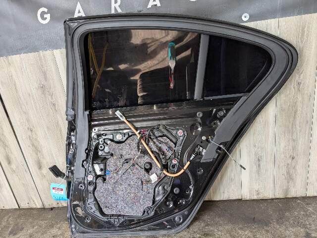 *17-23 OEM BMW F90 G30 530 540 550 M5 Rear Right Passenger Side Door Shell Panel