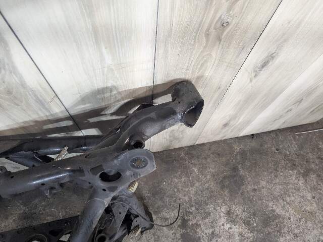 OEM BMW F80 F82 F83 F87 M2 M3 M4 Rear Axle Carrier Support Suspension Subframe