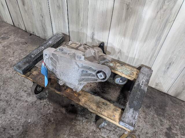 16-20 OEM BMW G11 G12 G30 M550 750 M760 AWD Rear Differential Axle Carrier 2.81