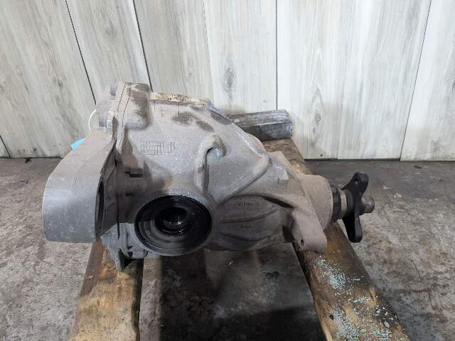 16-20 OEM BMW G11 G12 G30 M550 750 M760 AWD Rear Differential Axle Carrier 2.81