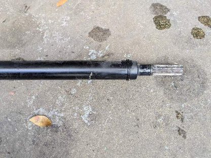 OEM BMW G12 G20 G30 F90 X3 X4 X5 M5 M8 Sedan Drive Shaft Driveshaft Front Output