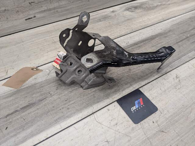 17-23 OEM BMW F90 G30 530 540 M550 M5 Front Right Passenger Fender Bracket SET