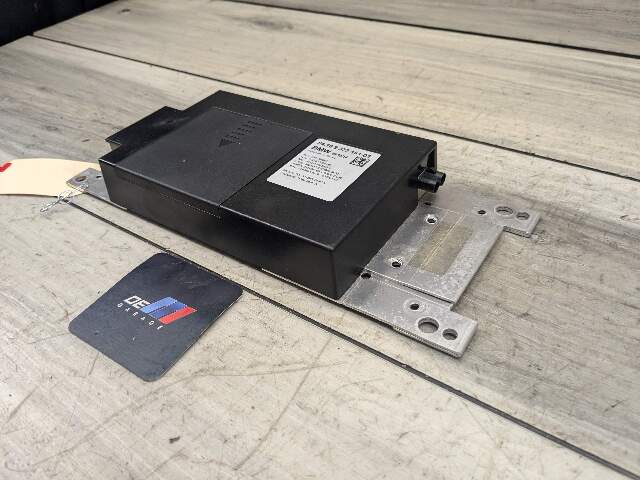 12-17 OEM BMW F82 F30 F32 F36 F06 M3 M4 M5 M6 Telematics Control Unit Module