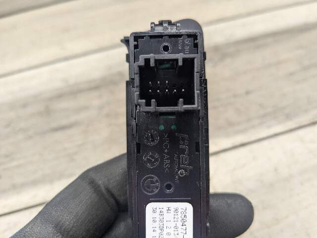 15-20 OEM BMW F80 F82 F83 F87 M2 M3 M4 Operating Unit Center Console Switch