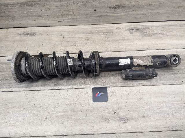 NOTE* OEM BMW G30 M550iX REAR Left Driver Side Strut Shock Absorber Spring VDC