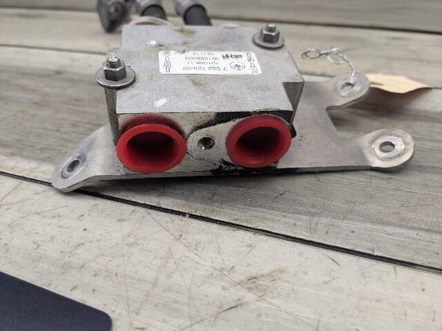 OEM BMW F80 F82 F83 F87 M3 M4 Transmission Oil Cooler Inlet Outlet Pipe Hose
