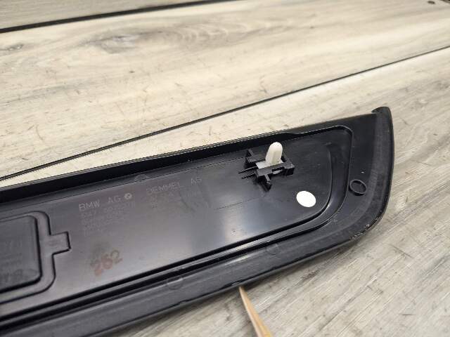 NOTE* 17-23 OEM BMW G30 Front Left Right Lighter Door Sill Molding M Trim SET