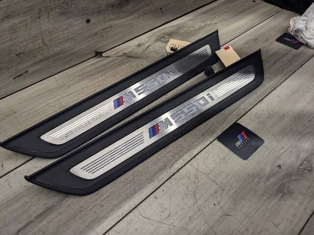 NOTE* 17-23 OEM BMW G30 Front Left Right Lighter Door Sill Molding M Trim SET