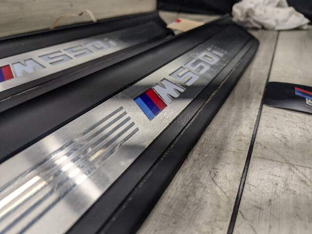 NOTE* 17-23 OEM BMW G30 Front Left Right Lighter Door Sill Molding M Trim SET