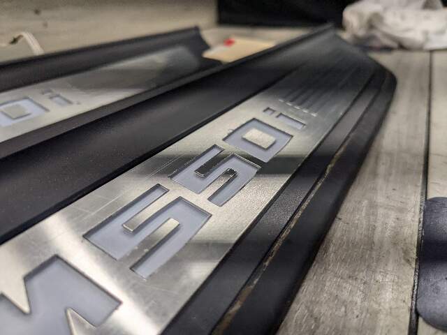 NOTE* 17-23 OEM BMW G30 Front Left Right Lighter Door Sill Molding M Trim SET