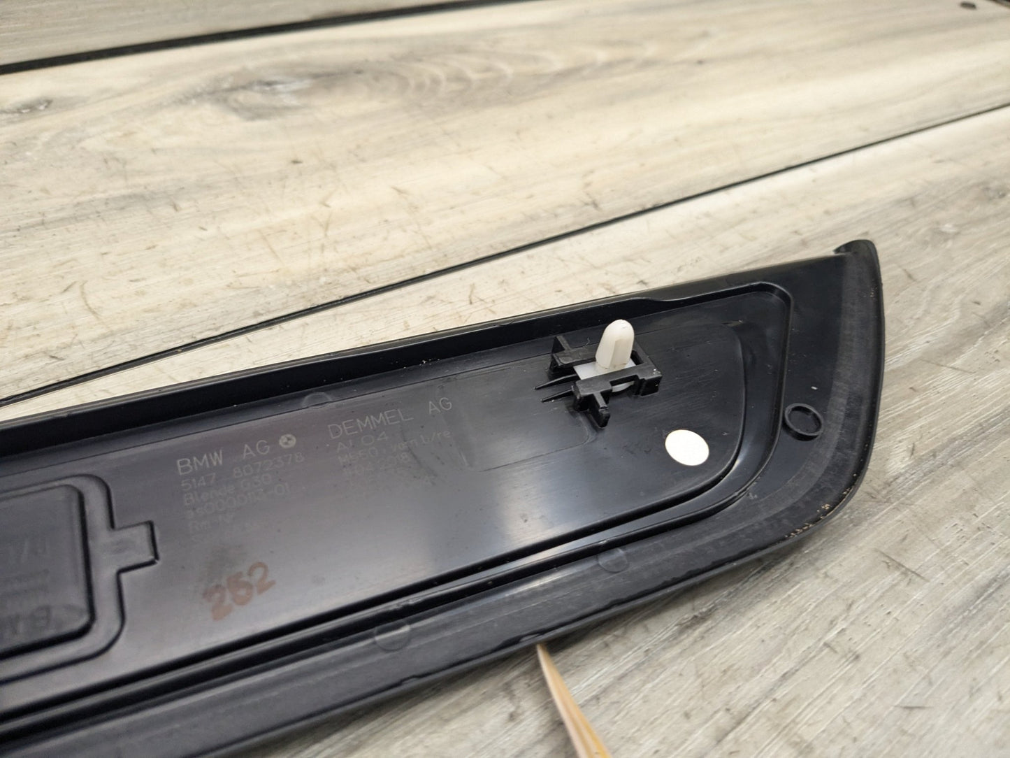 NOTE* 17-23 OEM BMW G30 Front Left Right Lighter Door Sill Molding M Trim SET