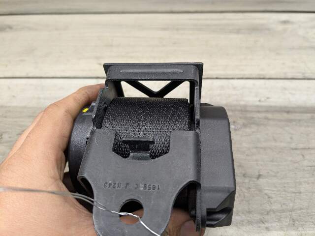 OEM BMW F22 F30* F32 F36 F82 M4 REAR Left Right Outer Upper Seat Belt Retractor