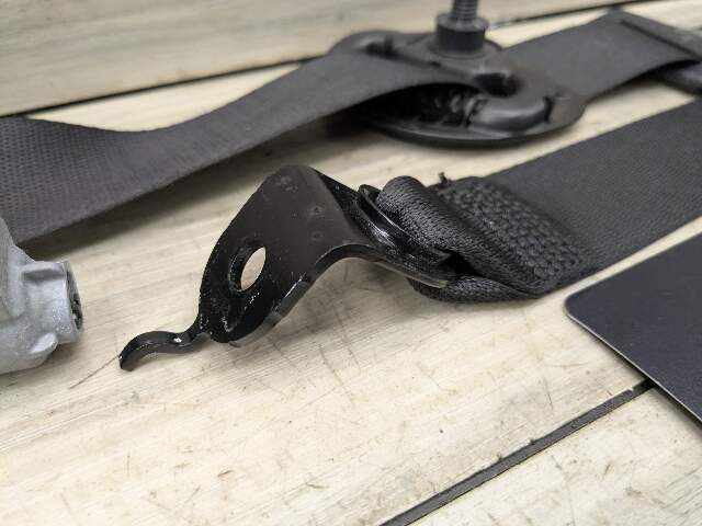 14-20 OEM BMW F22 F32 F82 M4 Front Right Passenger Seatbelt Retractor Black