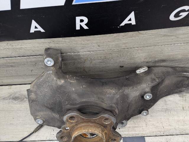 17-23 OEM BMW G30 530 540 M550 AWD Front Left Hub Spindle Knuckle Wheel Bearing