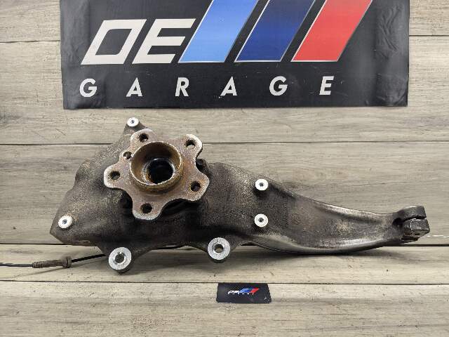 17-23 OEM BMW G30 530 540 M550 AWD Front Left Hub Spindle Knuckle Wheel Bearing