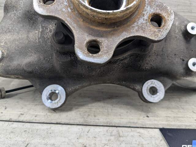 17-23 OEM BMW G30 530 540 M550 AWD Front Left Hub Spindle Knuckle Wheel Bearing