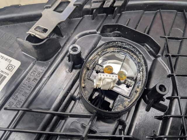 PARTS* 17-20 OEM BMW F90 G30 M550 Passenger Right ICON Adaptive LED Headlight