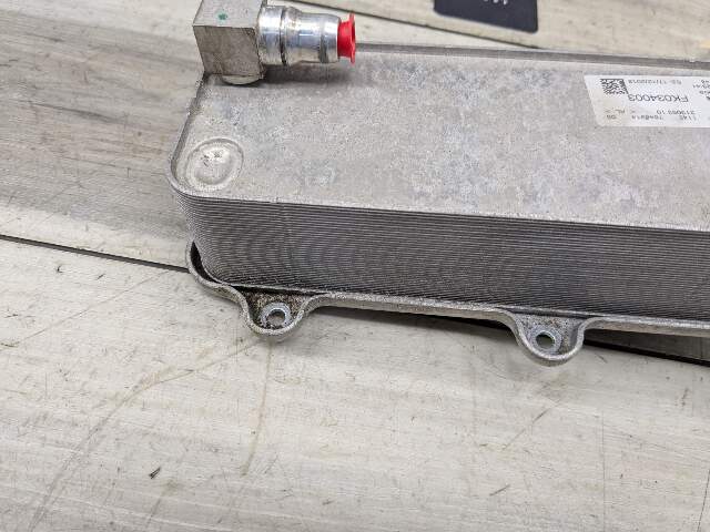 16-24 OEM BMW G05 G11 G12 G30 N63 Auto Transmission Oil Cooler Heat Exchanger