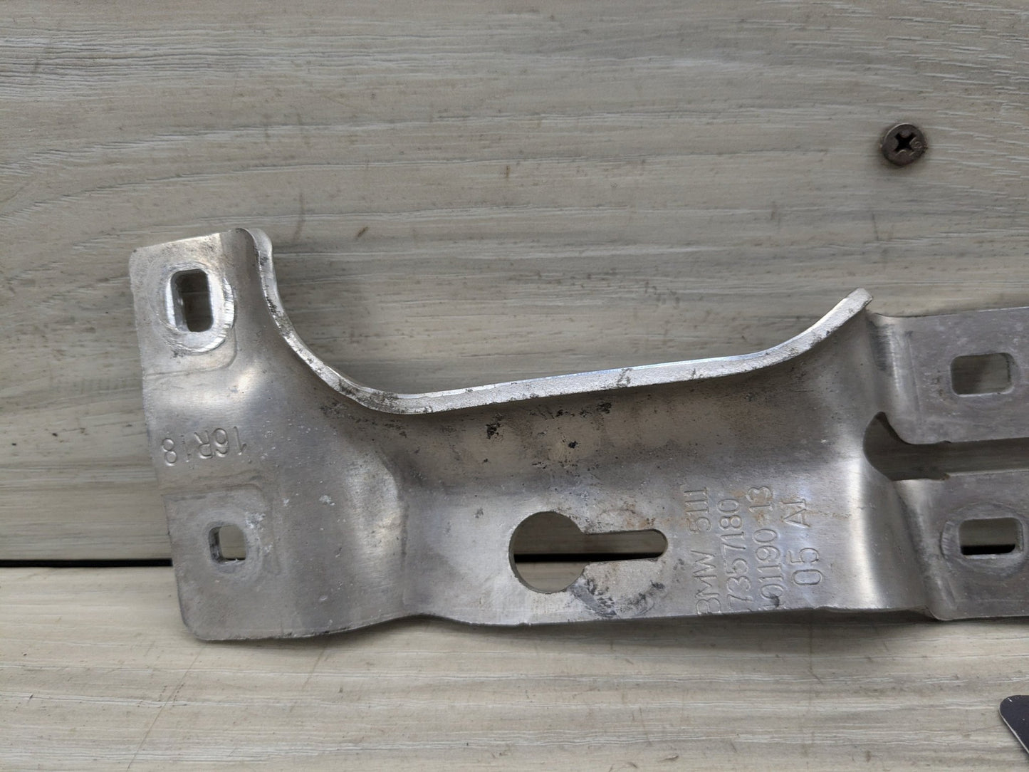 16-23 OEM BMW G11 G12 G14 G16 G30 Front Left Right Bumper Impact Bar Bracket