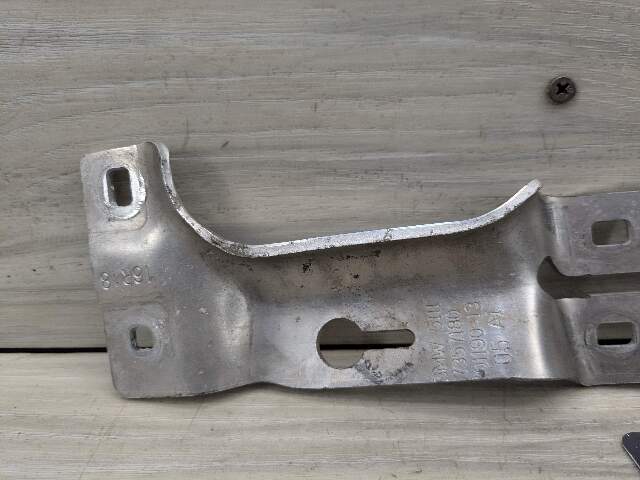 16-23 OEM BMW G11 G12 G14 G16 G30 Front Left Right Bumper Impact Bar Bracket