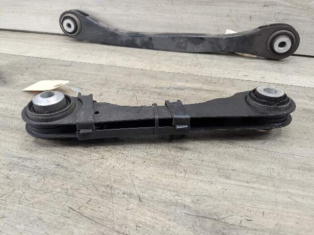 16-23 OEM BMW G11 G12 G30 Rear Right Passenger Side Control Arm Wishbone SET