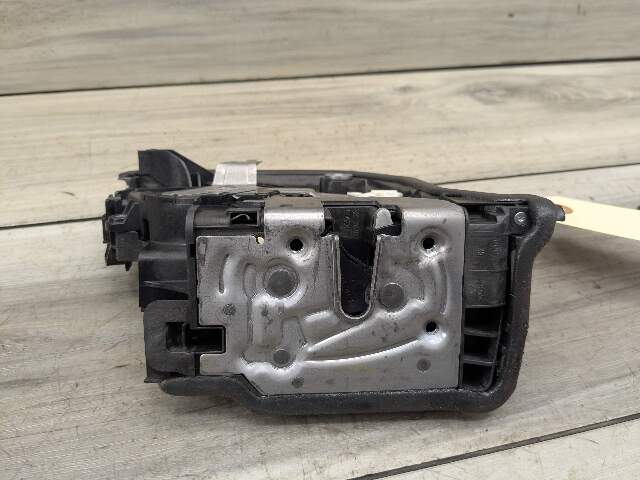 OEM BMW F15 F16 F48 F85 G12* I01 FRONT Right Passenger Door Lock Latch Actuator