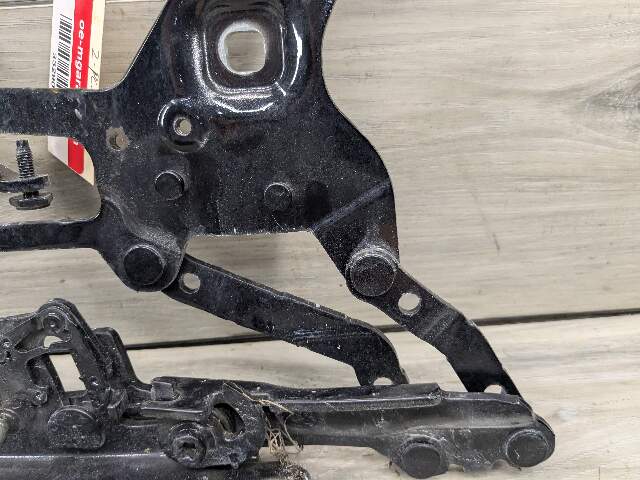 14-19 OEM BMW F15 F16 X5 X6 Left Right Hood Hinge Support Bracket Brace SET