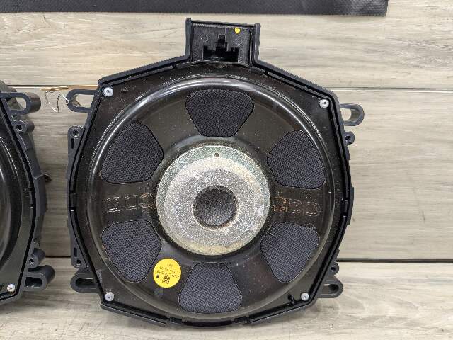 OEM BMW F25 X3 F15 X5 Left Right Sub Subwoofers Top HiFi Audio Speaker SET