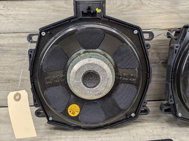 OEM BMW F25 X3 F15 X5 Left Right Sub Subwoofers Top HiFi Audio Speaker SET
