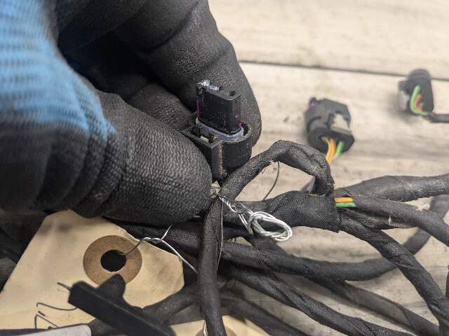 17-23 OEM BMW F90 M5 G30 Rear Parking Distance Sonic Harness Wire w/O PDC