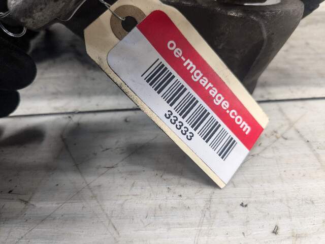 17-23 OEM BMW G30 530 540 M5550 REAR Right Passenger Hub Knuckle Bearing Carrier
