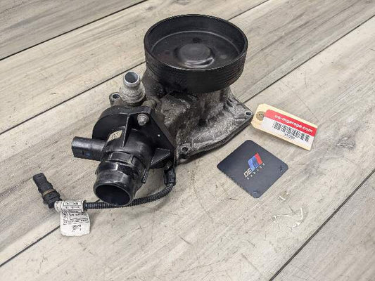 16-19 OEM BMW G12 G30 550 750 Engine N63 Water Pump Cooling Mechanical
