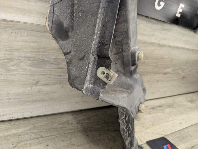OEM BMW F15 X5 Front Left Driver Side Fender Liner Splash Guard Shield Mud Flap