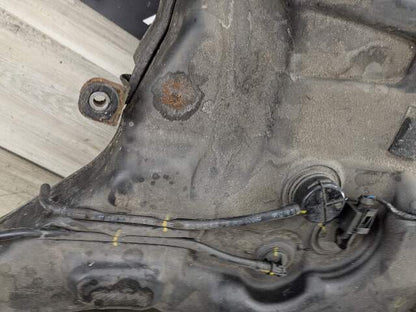 09-13 OEM BMW E70 X5 Diesel Sedan SCR Selective Catalytic Reduction DEF Tank